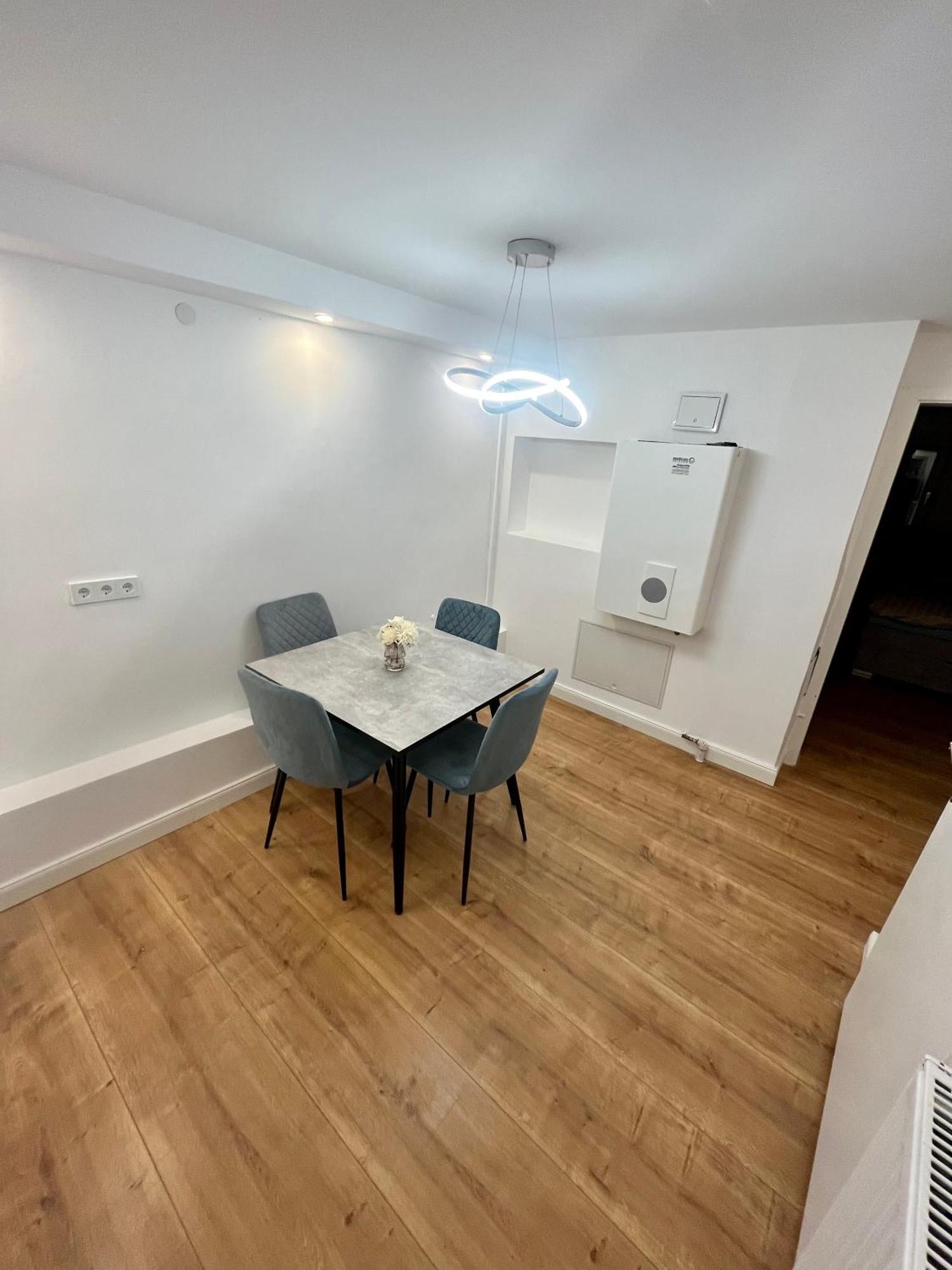 Apartament Gemuetliches Ferienhaeuschen Neumünster Zewnętrze zdjęcie